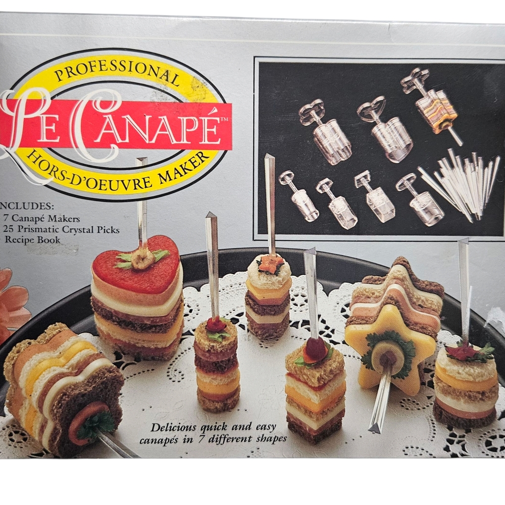 NWOT Le Canape Professional Hors D'Oeuvre Appetizer Maker, Recipe Book, 25 Picks